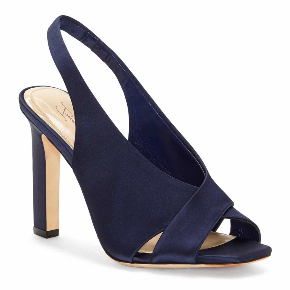 New Ivanka Trump Heels- Navy blue size 8